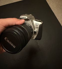 Canon EOS Rebel 2000