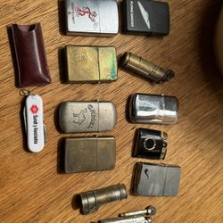 Collection Of Old Lighters/N1 Pocket Tool