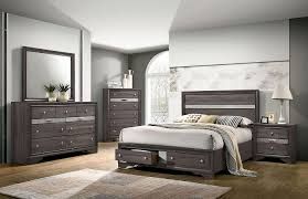 Brand New Elegant Chrissy Bedroom Set 