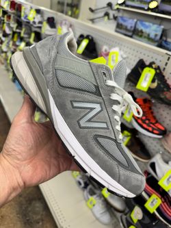 NEW BALANCE GREY SUEDE MESH SNEAKERS USED SIZE 12 WITH BOX