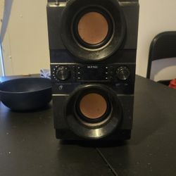 Small Speaker 