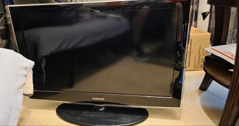 32" 720 HD LCD Samsung T.V.