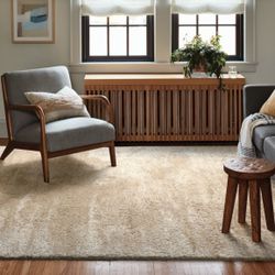 8x10 Shag Cream Rug (NEW) 