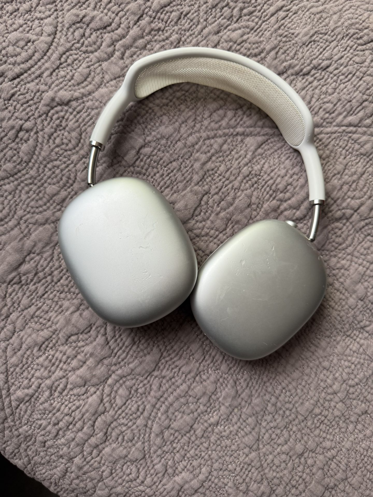 2025 Apple AirPods Max White