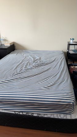 Full Mattress and Box Spring