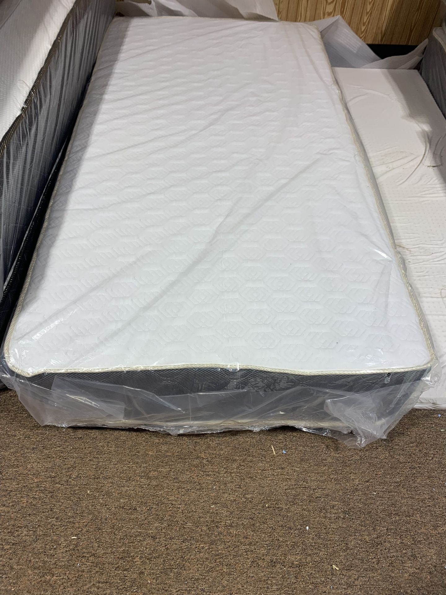 Are You Looking For A New Mattress? We Have All Sizes Available, Excellent Quality, Affordable Prices. Twin Mattress Startimg At $99. Hablamos Español