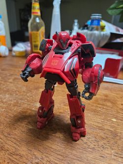 Transformers Studio Series Fall of Cybertron Cliffjumper
