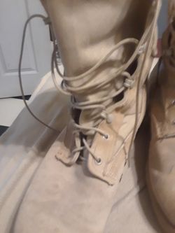Vibtam Boots Size 10 