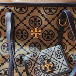 Designer Purse And Wallet 