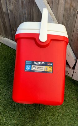 IGLOO COOLER 28 qt