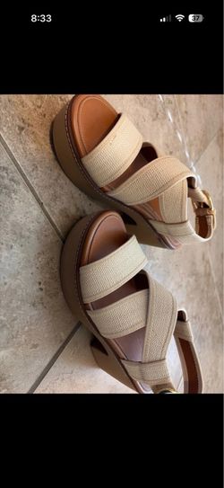 FitFlop Women’s Sandals Size 6 Brand new