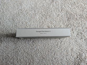 Google Pixel Watch 5 45mm Wi-Fi - Brand new