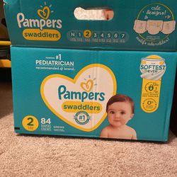 30 Diapers Size 2