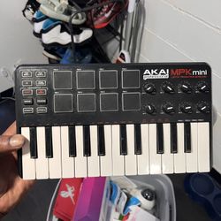 Akai Pro Mini Mpc 