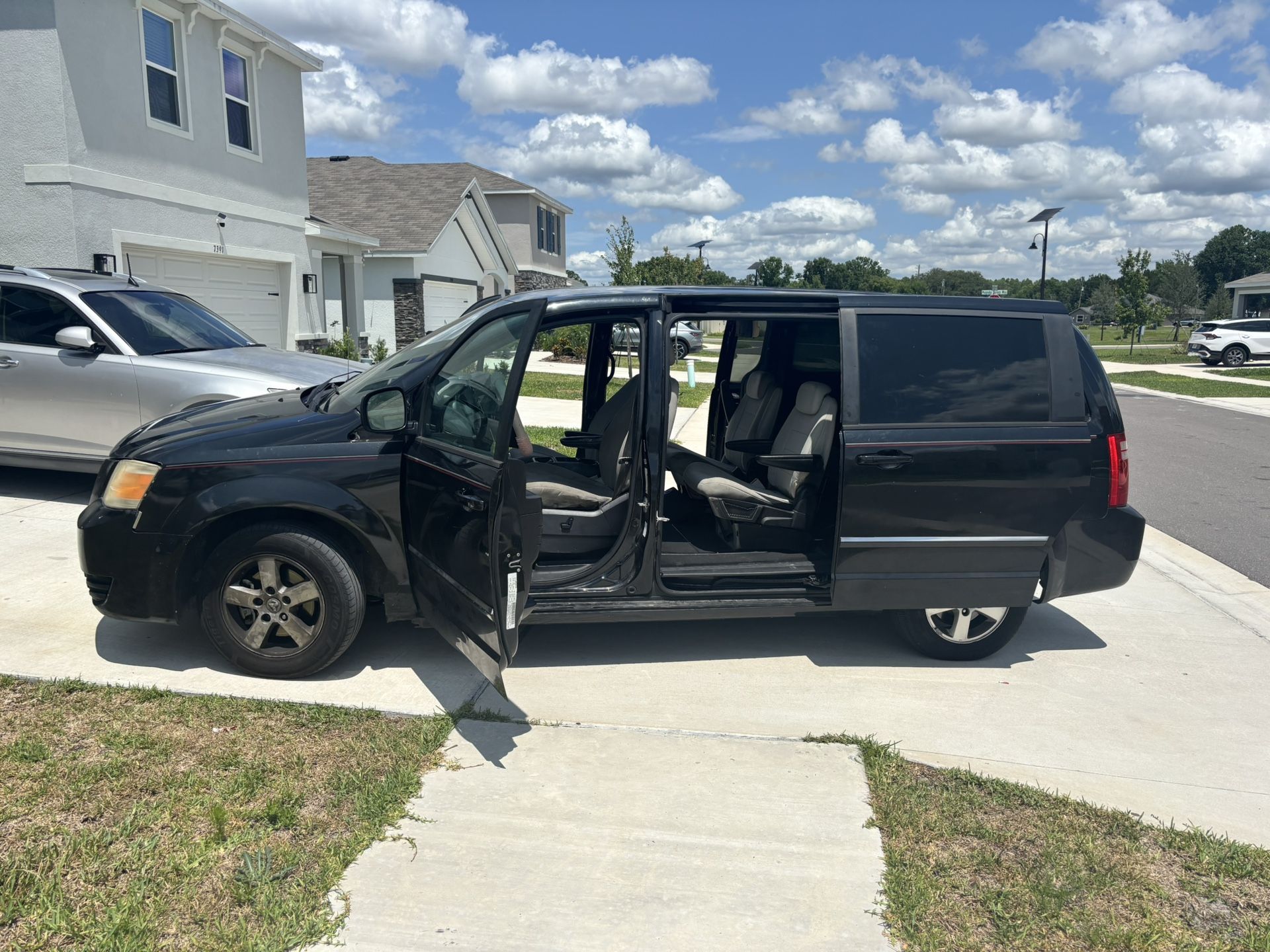 2008 Dodge Caravan