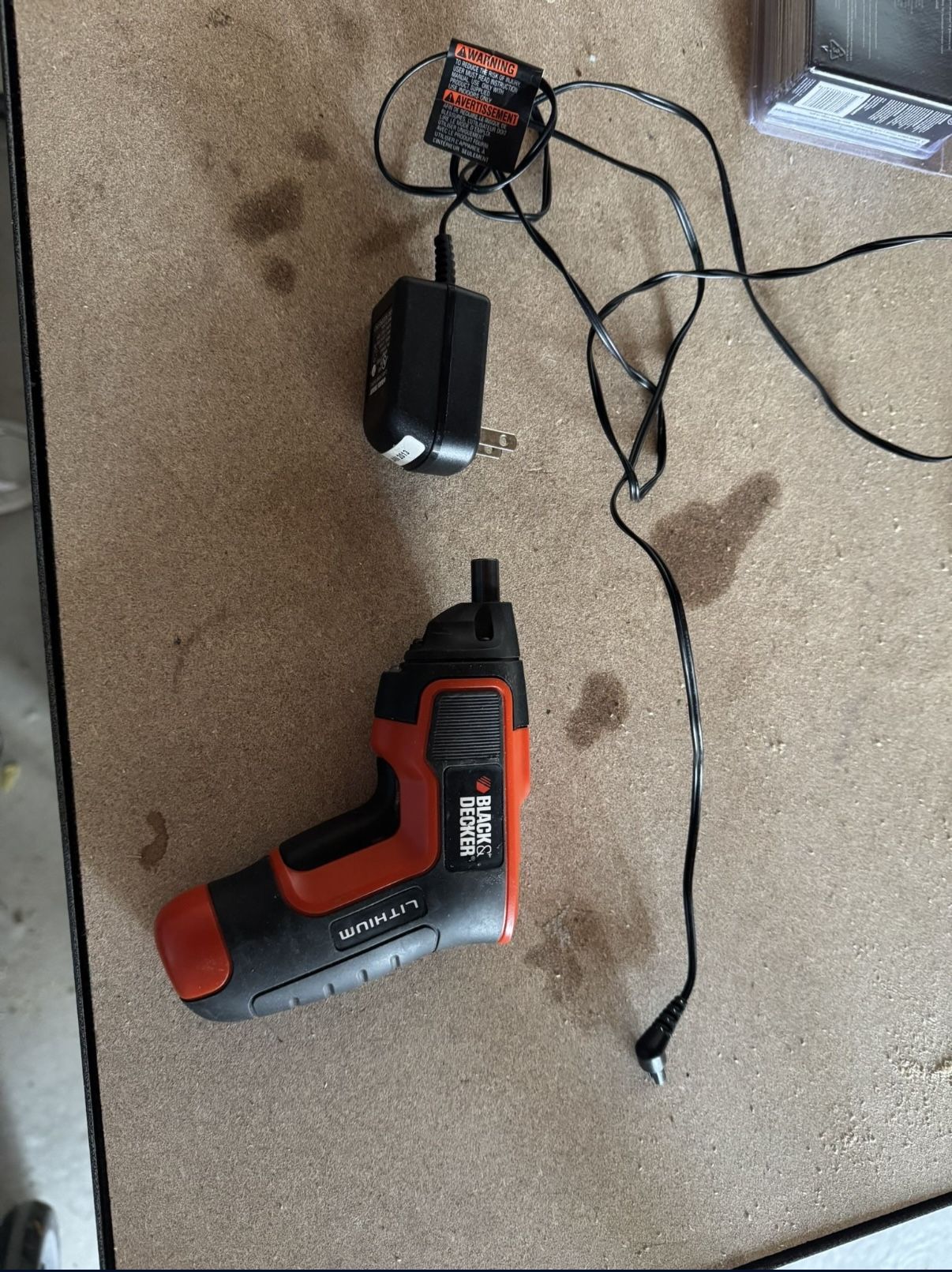 Cordless Rechargeable Screwdriver And Bit Set