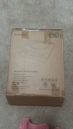 Portable induction cooker