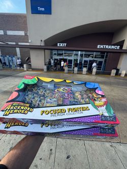 Ascended Heroes Focused Fighters Premium collection (Sam’s Club)