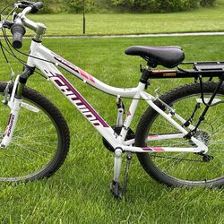 Schwinn Ranger 26" mountain bike Excellent condition