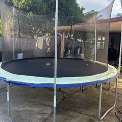Trampoline
