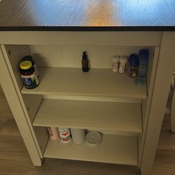 Dinning table with 2 high chairs