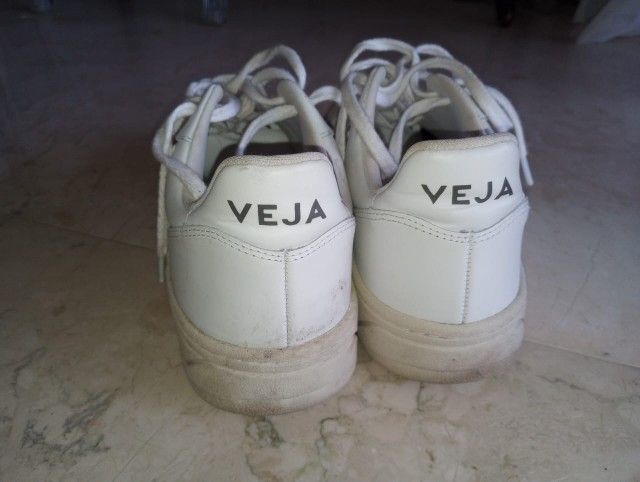 Veja Shoes 9.5