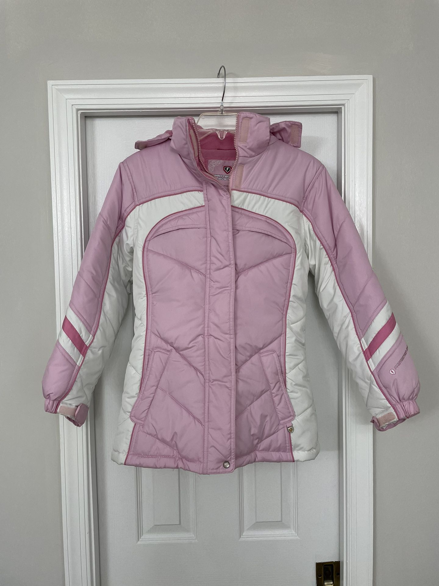 Girls youth size 14 protection system gorgeous like new pink fur Lined Hood Winter jacket in Weston