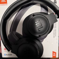 JBL TUNE 720BT 