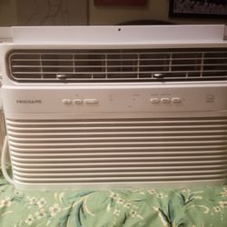 Frigidaire  Window Air Conditioner 