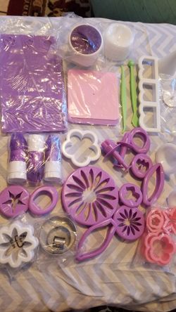 Wilton Cake Decoration Stuff 