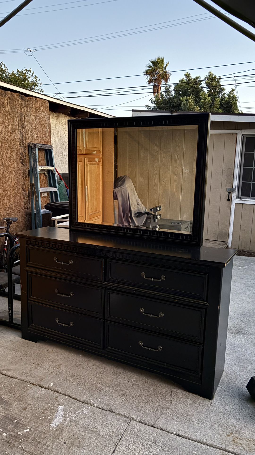 Black 6-Drawer Dresser with Mirror