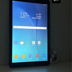 Samsung Tab E 9.7! Big Screen -Like New