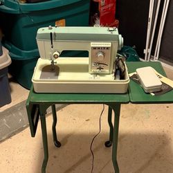 White Sewing Machine 
