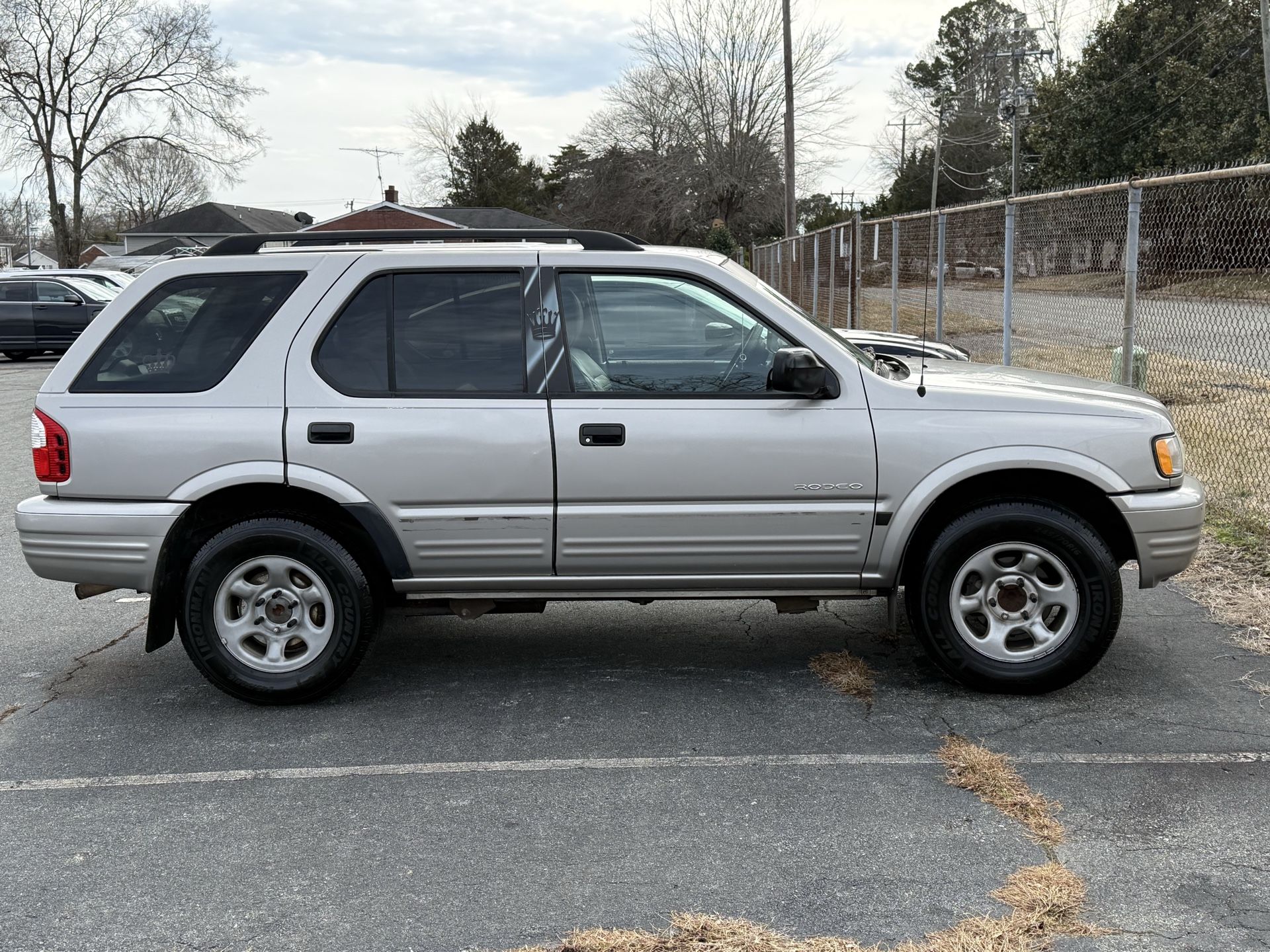 2004 Isuzu Rodeo for Sale in Haw River, NC - OfferUp