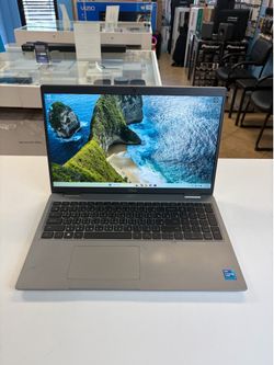 Dell Latitude 5520 15.6inch I7 32GB 512GB SSD