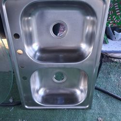 Stainless Steel Kitchen Sink