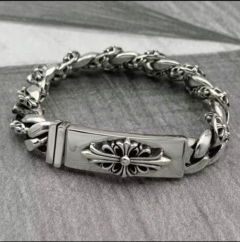 Silver stainless steel bracelet
