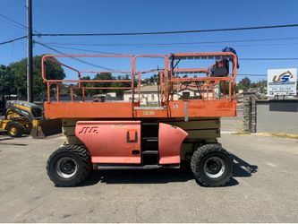 JLG 33ft Scissors lift