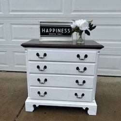 Ethan Allen Dresser
