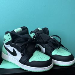 Teal Jordan 1