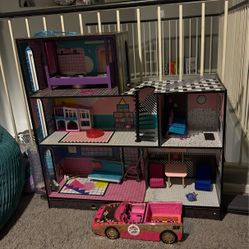 lol Doll House
