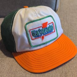 Vintage Gatorade Thirst Quencher Vintage Logo Mesh Trucker Hat Snapback One Size