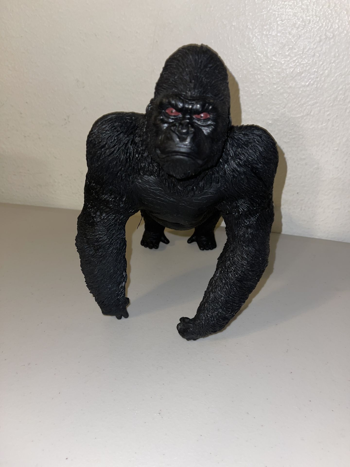 GORILLA 🦍 11” 