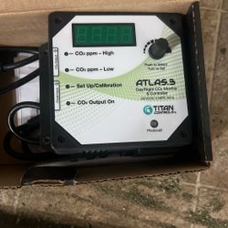 CO2 TITAN CONTROLS