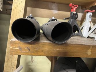 Harley Davidson M8 Exhaust With Baffles Removed $50
