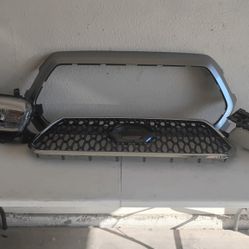 Parts 2018-23 Toyota Tacoma OEM