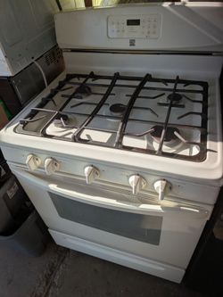 Gas stove