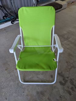 Like new green folding chair