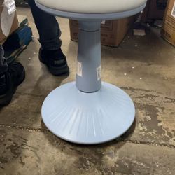 Kids Wobble Chair 6-12Y