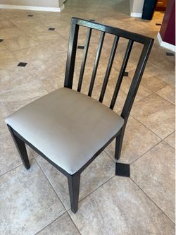 Desk chair